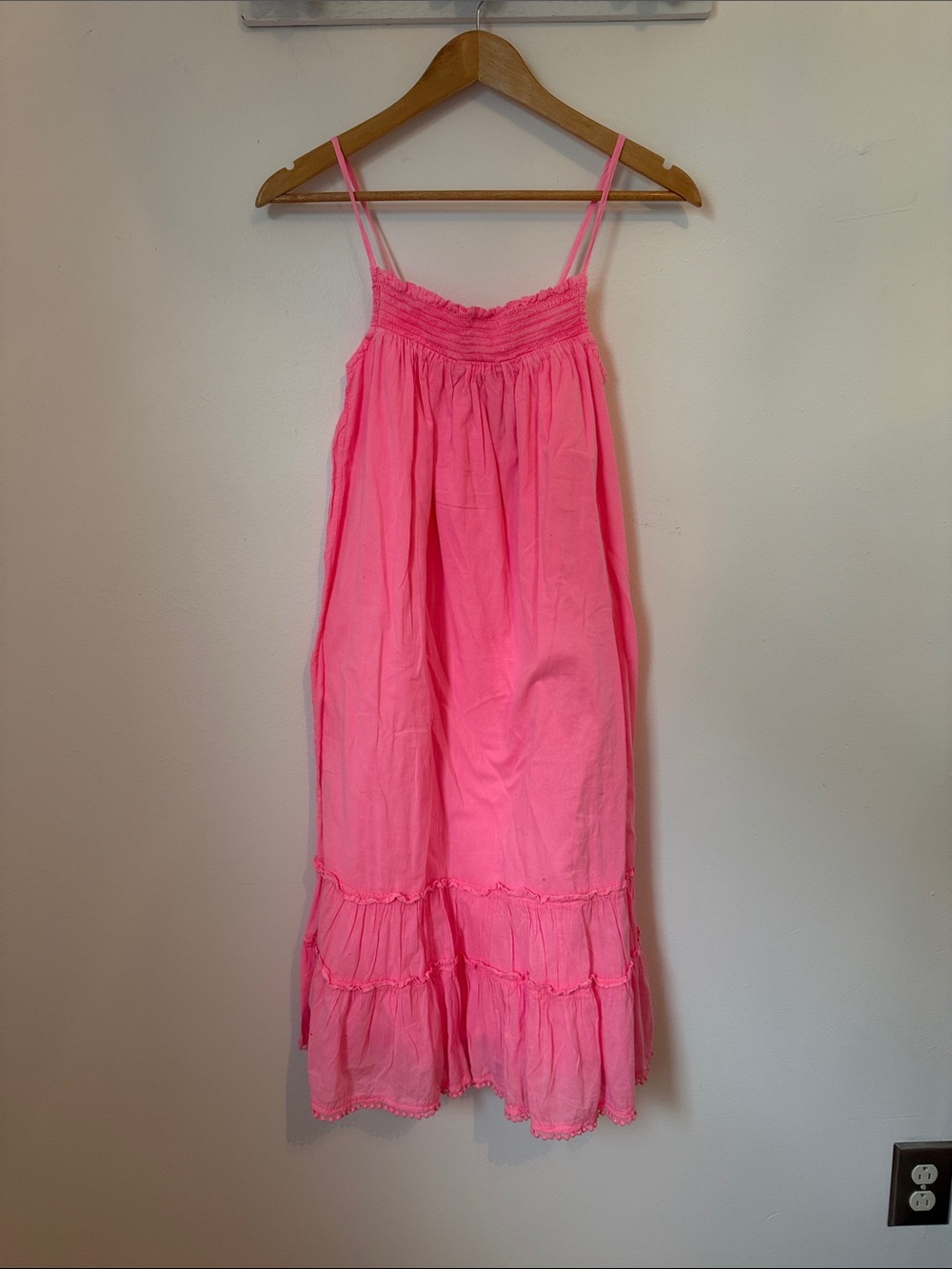 Old Navy sundress Bright Pink Spaghetti Strap Maxi Dress girls size large